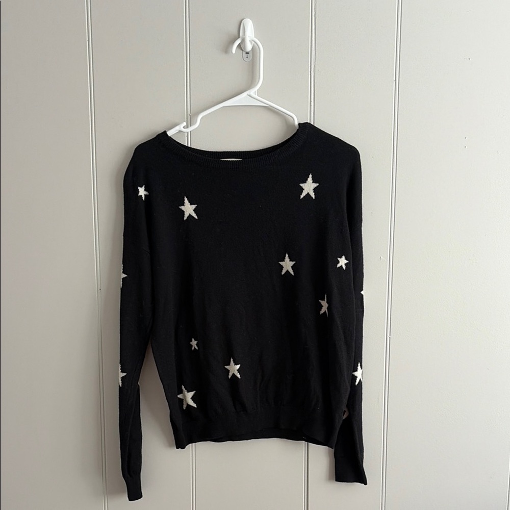 Brandy Melville Black Star-Print Crewneck Sweater